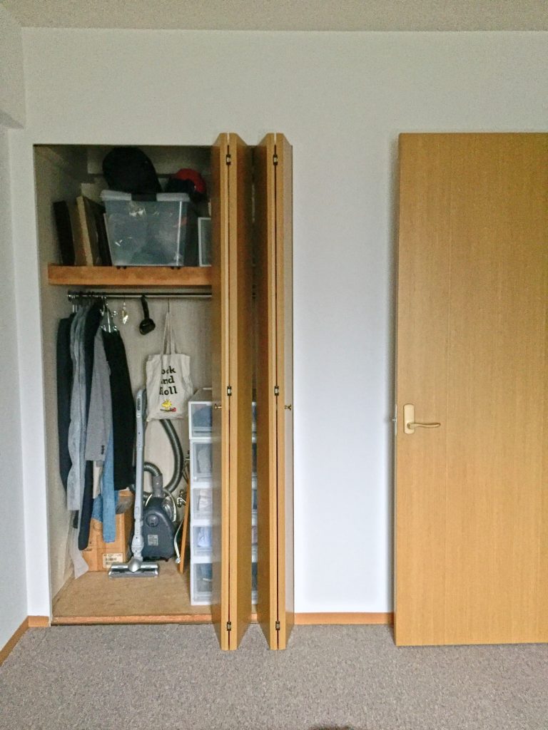 closet-4people-1ldk